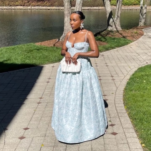 Maison Amory Windsor Maxi Dress - Picture 15 of 15